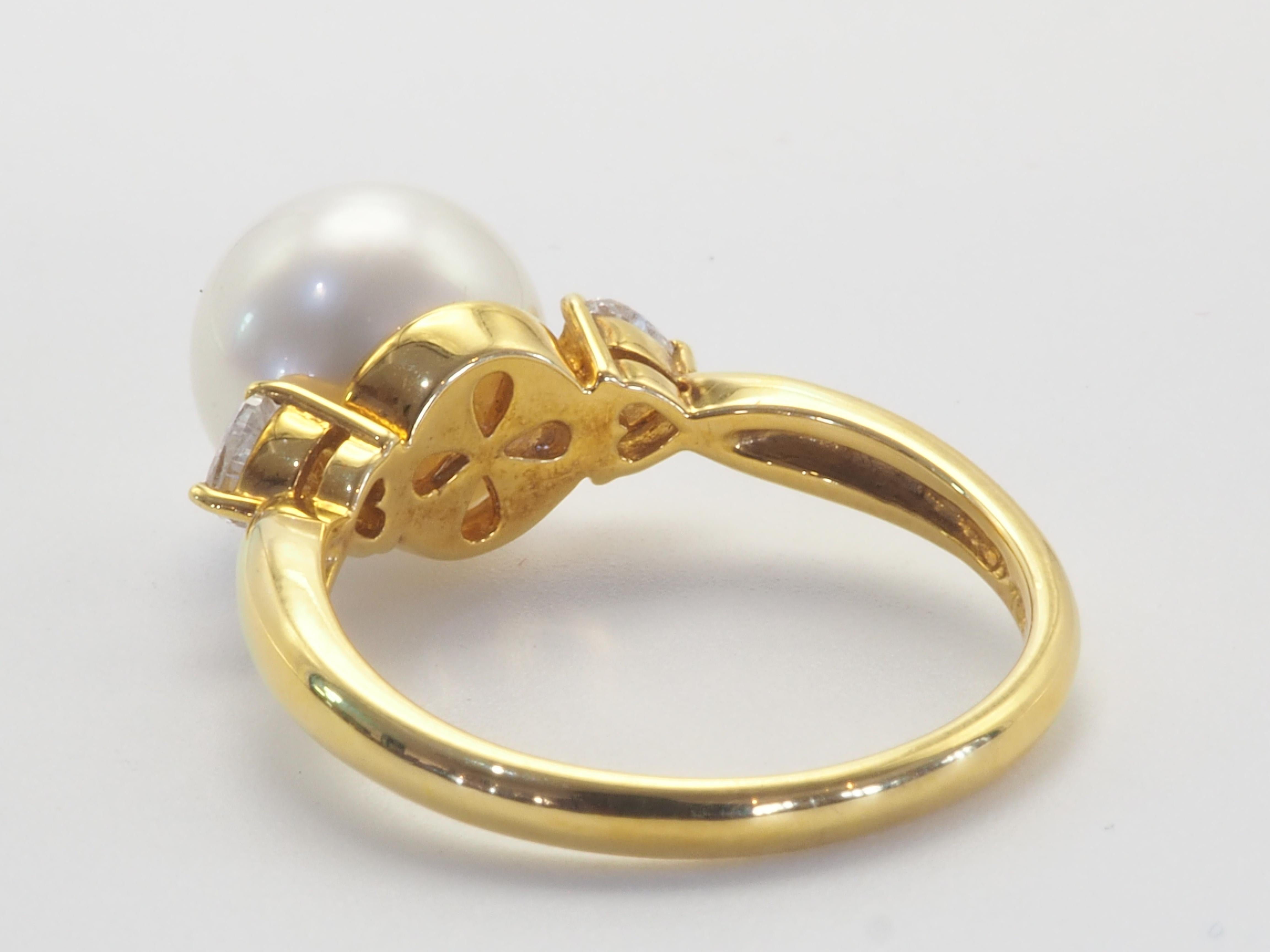 18k Gold 9.8mm South Sea Pearl & 0.32ct Heart Cut Diamond Engagement Ring In New Condition For Sale In เกาะสมุย, TH