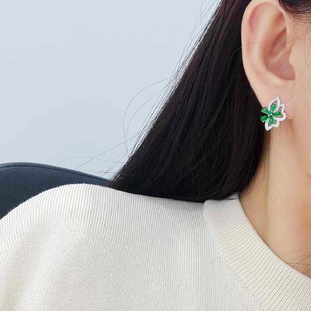 【Jādora】Shadow Blossom Convertible Jade & South Sea Pearl Earrings For Sale 5
