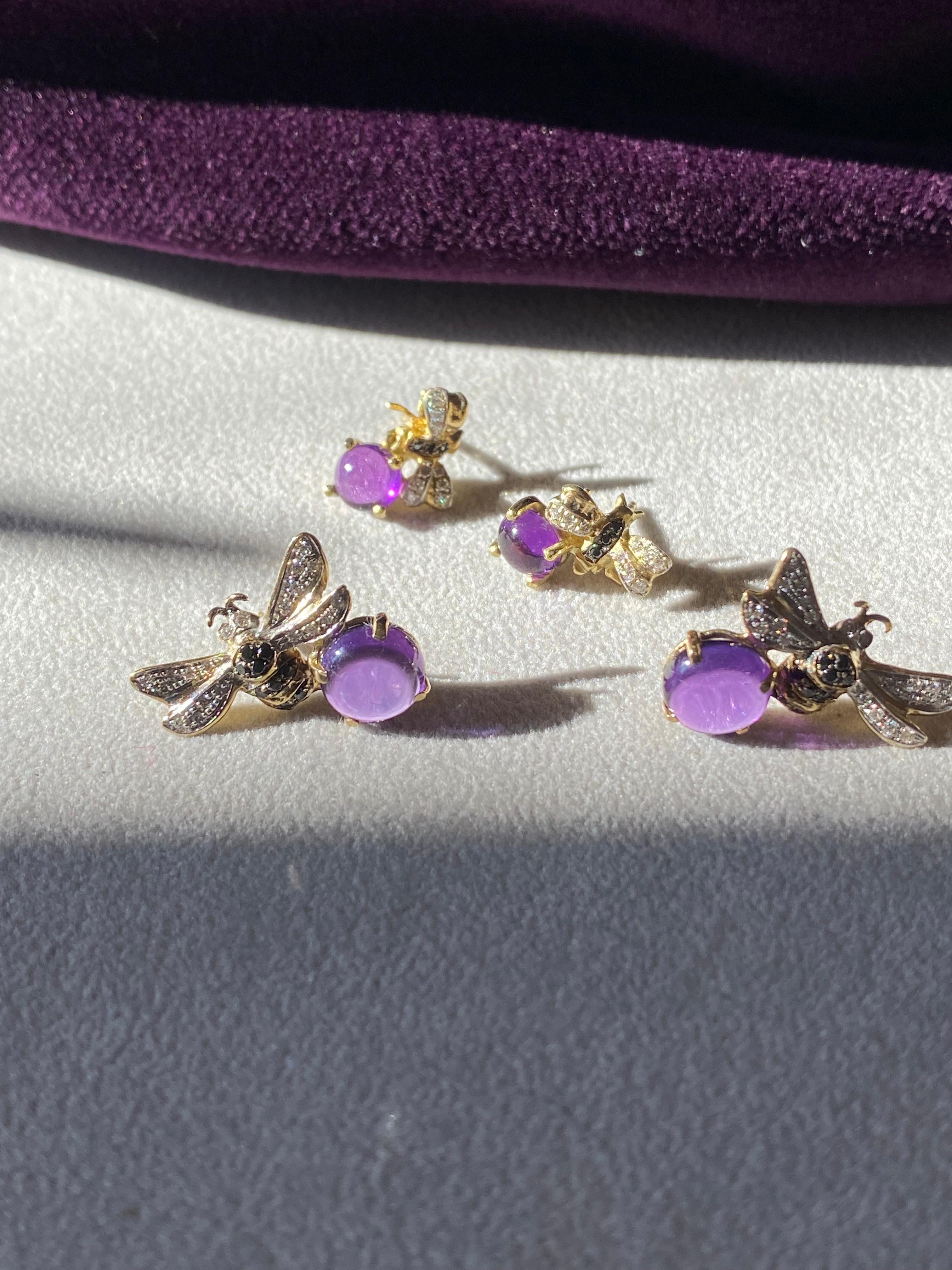 18k Gold Amethyst 0.34 Karat White and Black Diamond Bees Stud Modern Earrings For Sale 4