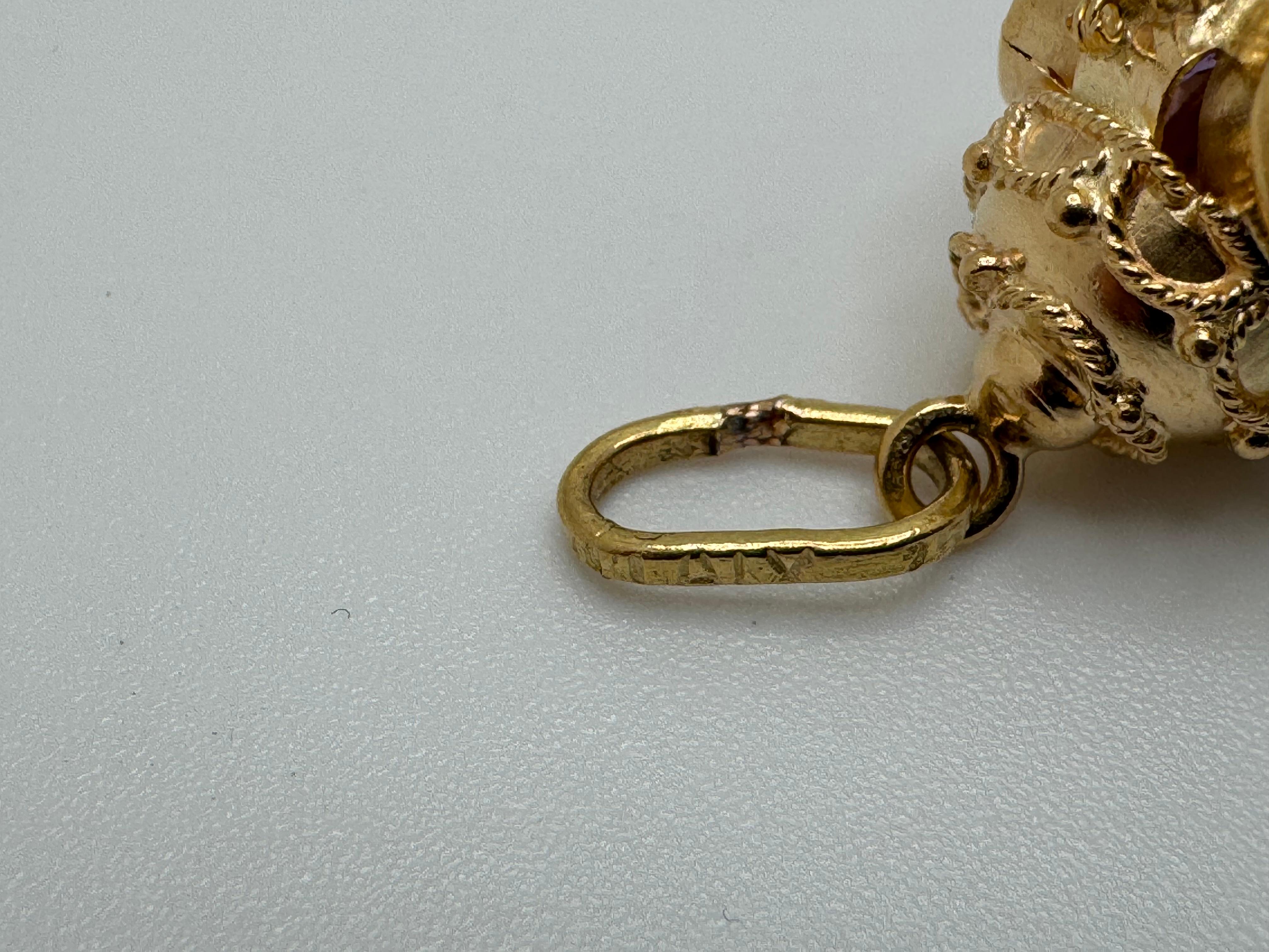 18k Gold Amethyst & Etruscan Pendent (Rundschliff) im Angebot