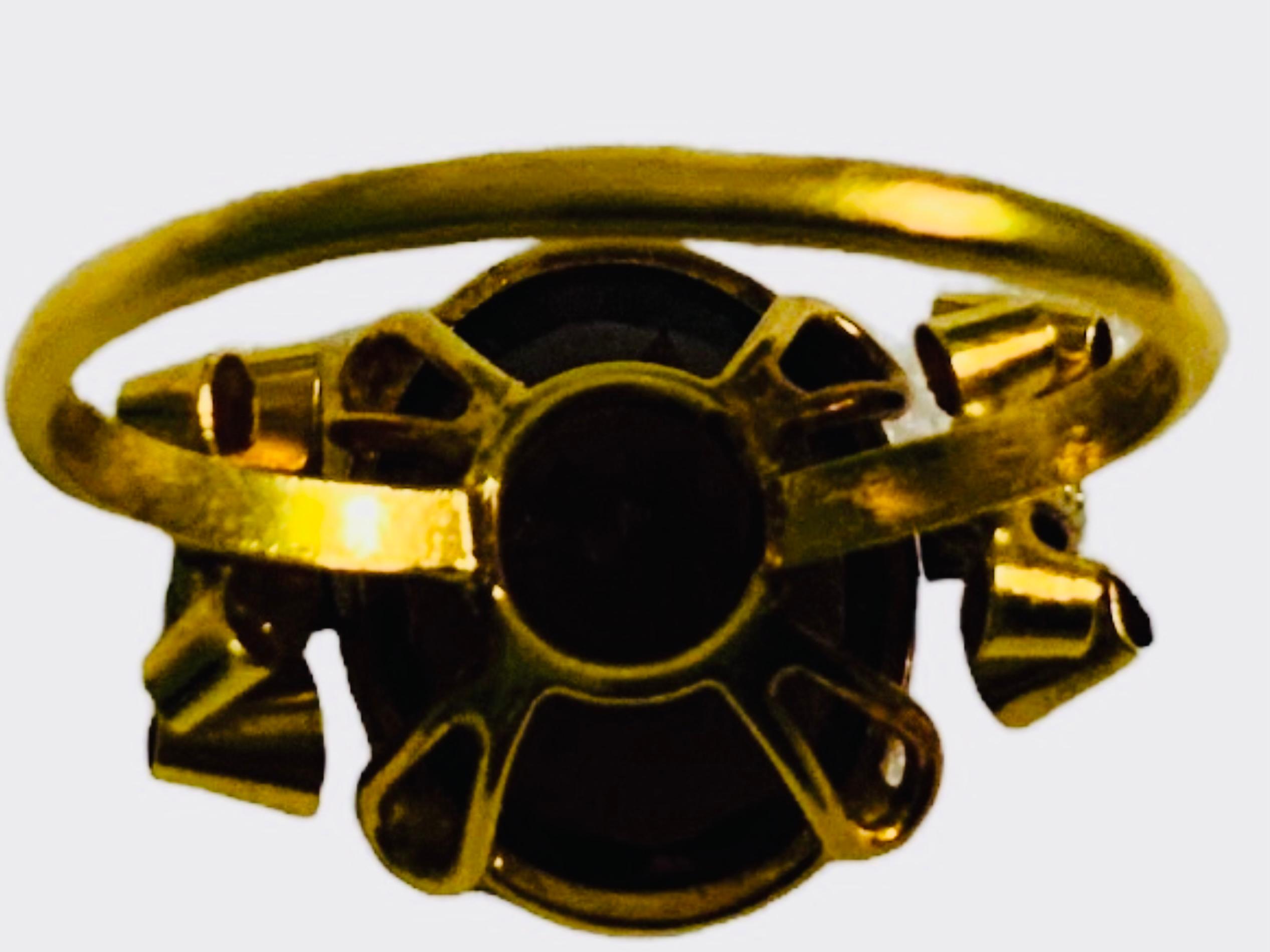 Vittoriano Anello con ametista in oro 18k in vendita