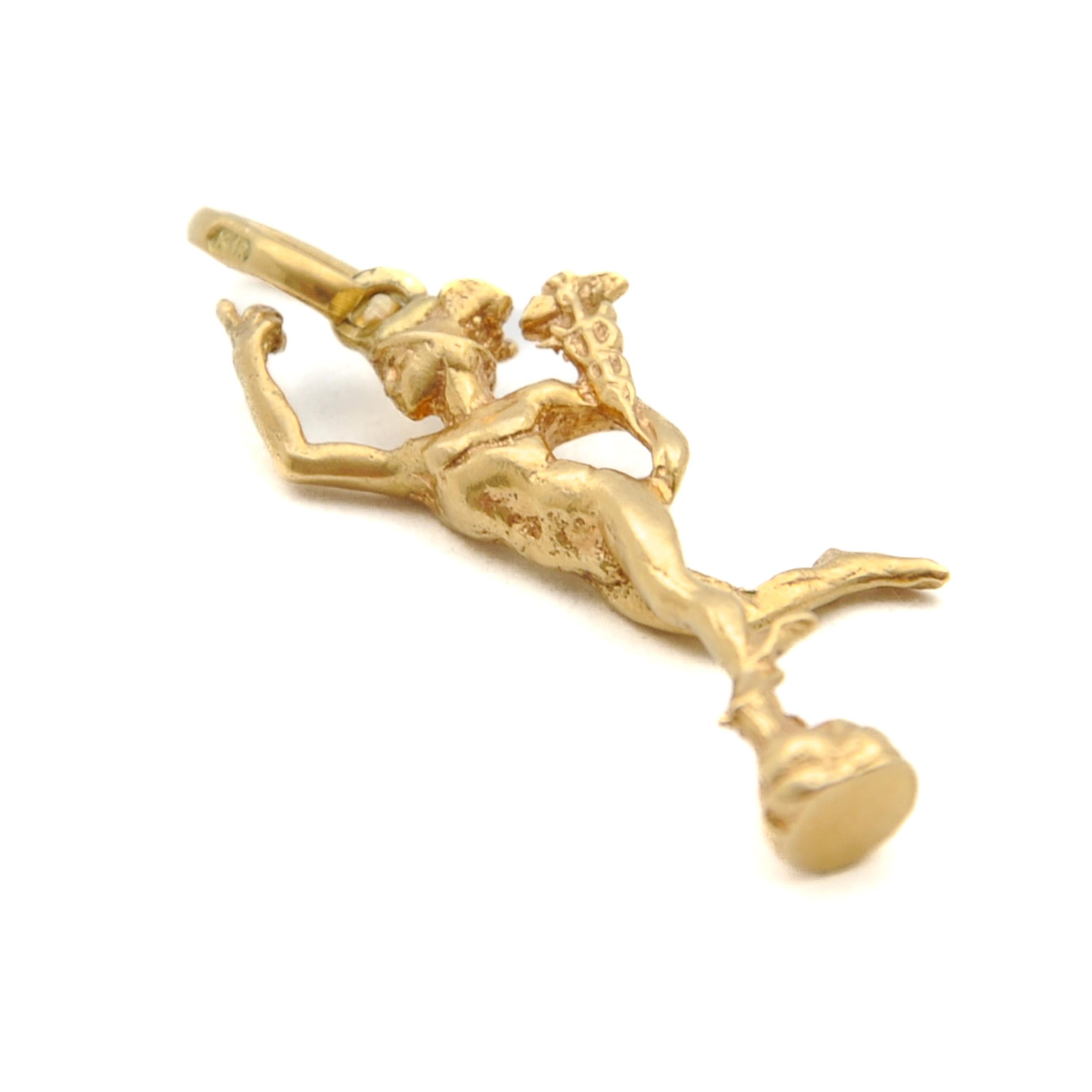 Vintage 18K Gold Ancient God Mercury Hermes Charm Pendant For Sale 1