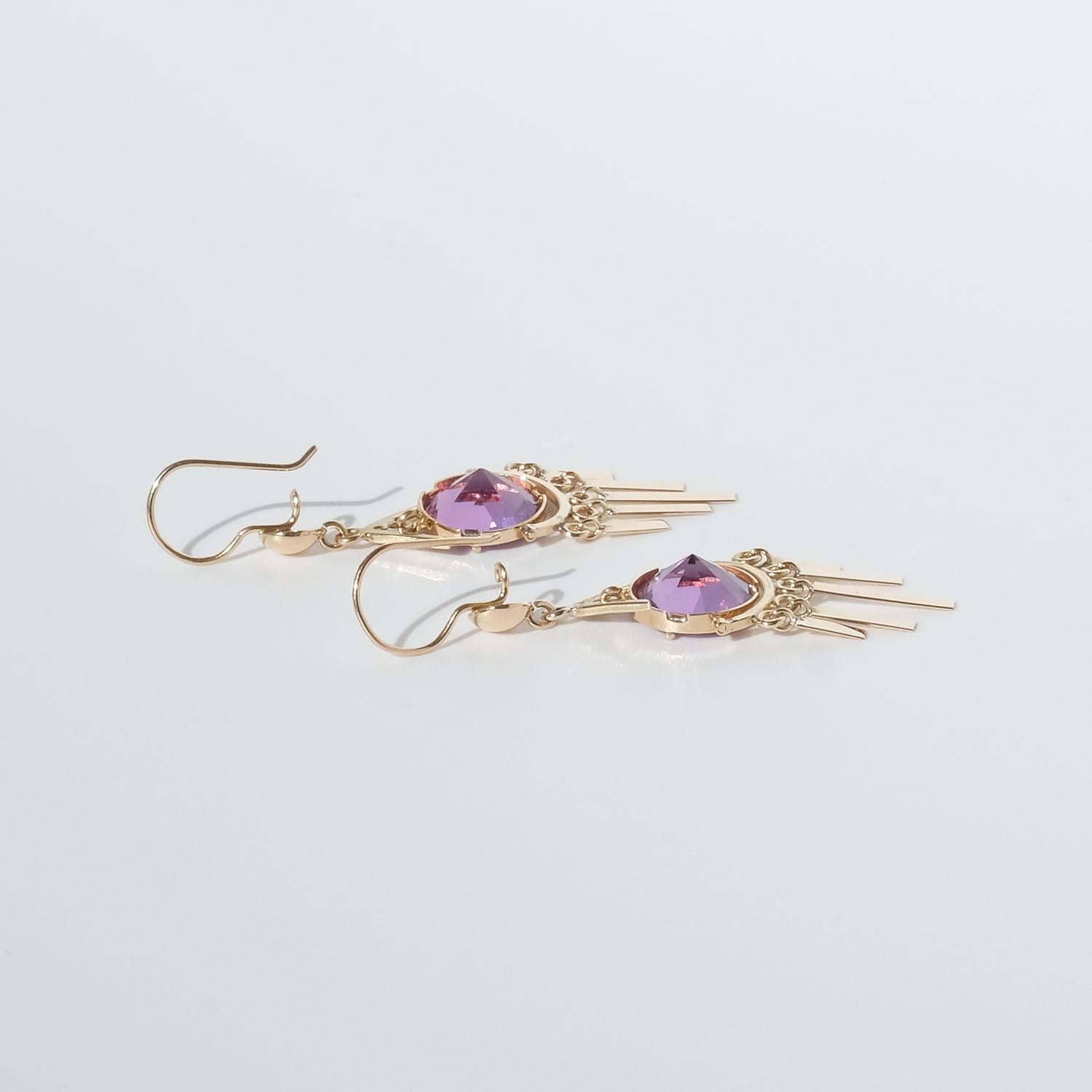 18k Gold and Amethyst Earrings Made in the 1970s For Sale 6