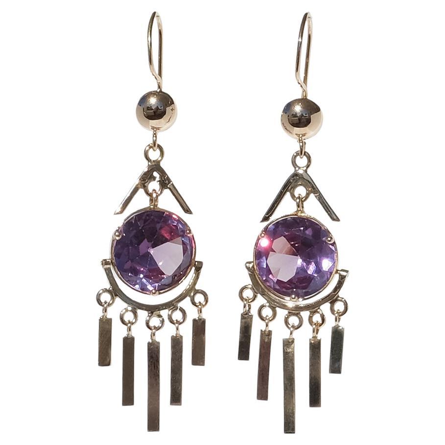 18k Gold and Amethyst Earrings Made in the 1970s For Sale