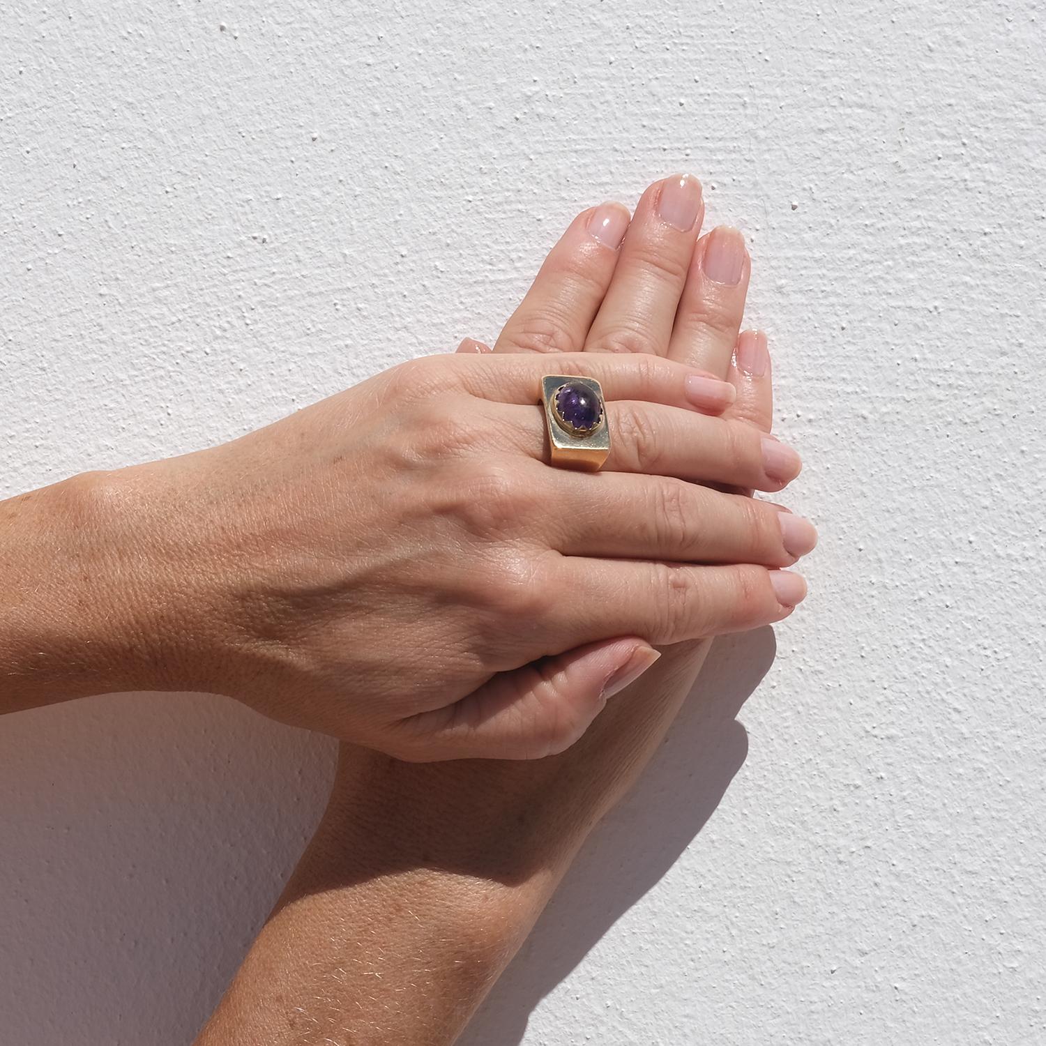18K Gold und Amethyst Ring aus dem Jahr 1951 im Angebot 7