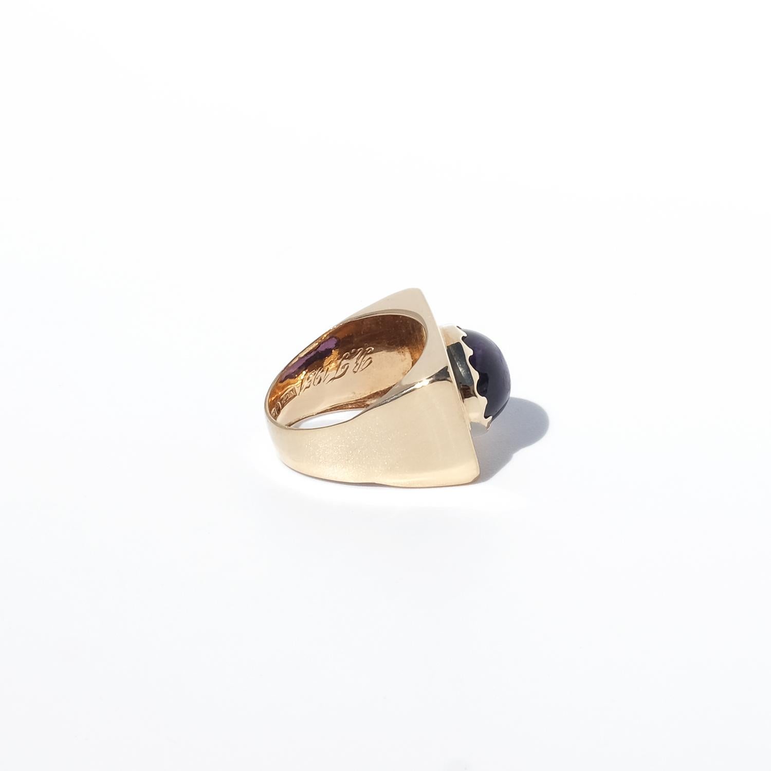 18K Gold and Amethyst Ring Made 1951 For Sale 4