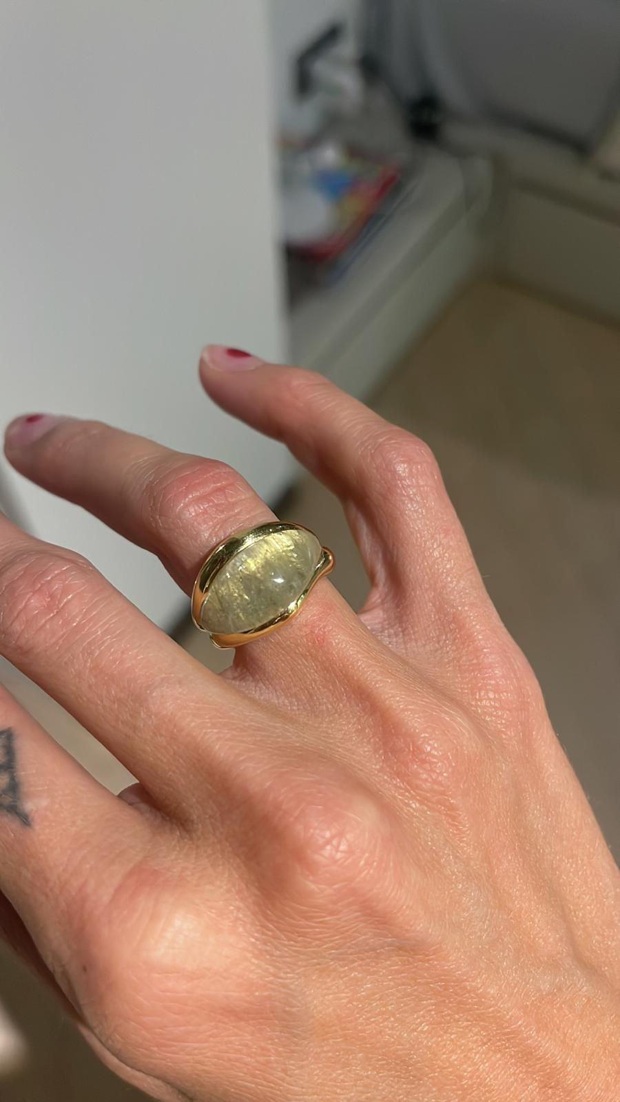 in vendita:  Anello con goccia SU in oro 18k e acquamarina Grande 13