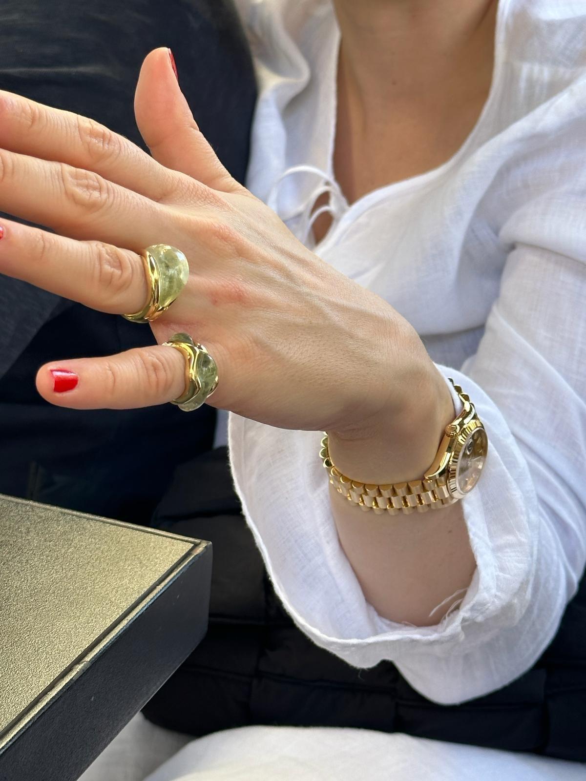 in vendita:  Anello con goccia SU in oro 18k e acquamarina Grande 15