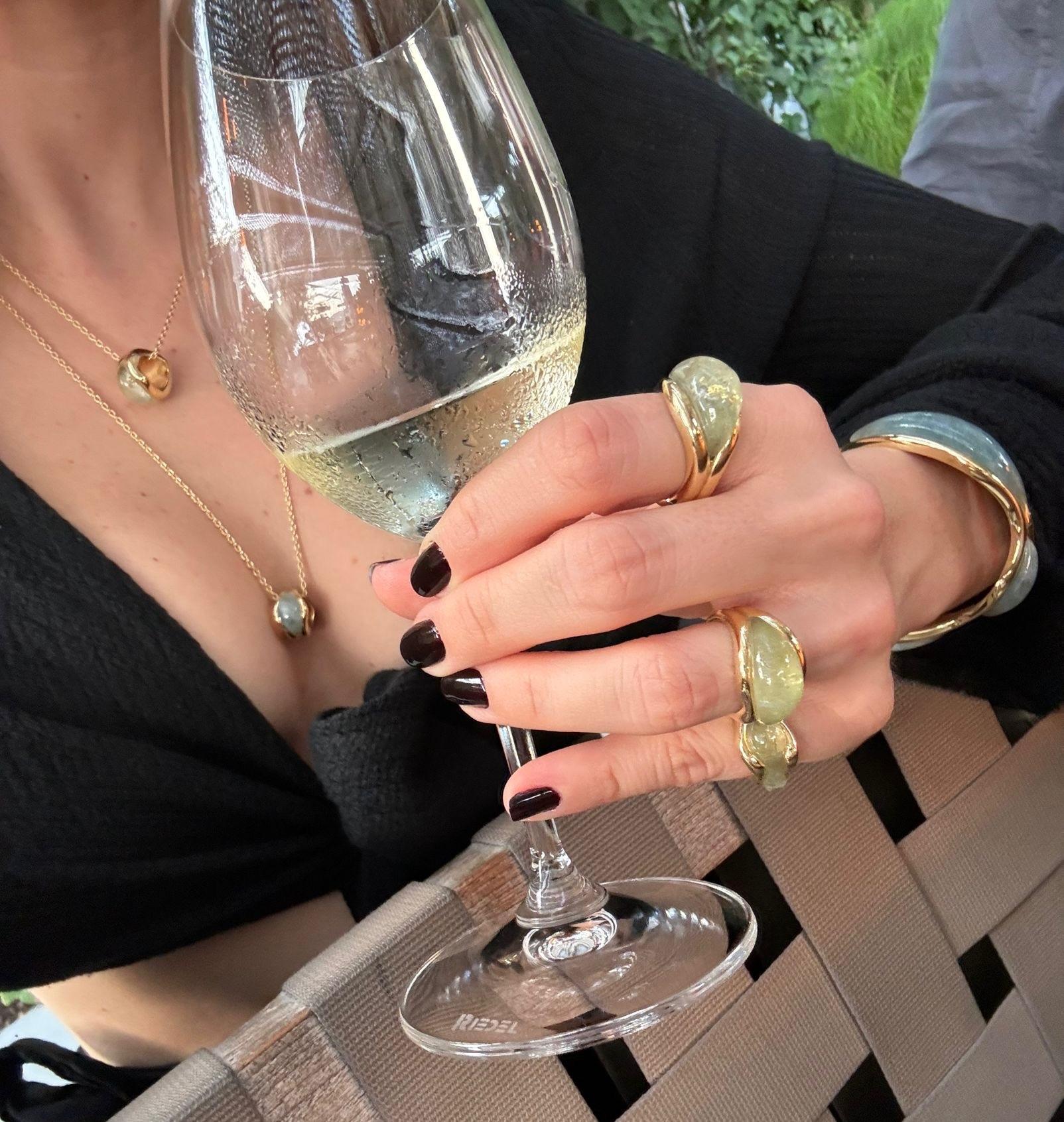 in vendita:  Anello con goccia SU in oro 18k e acquamarina Grande 17