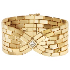 18 Karat Gold and Diamond Cascade Bracelet