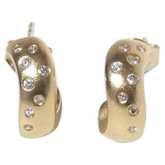 Boucles d'oreilles en or 18K et diamants par Engelbert
