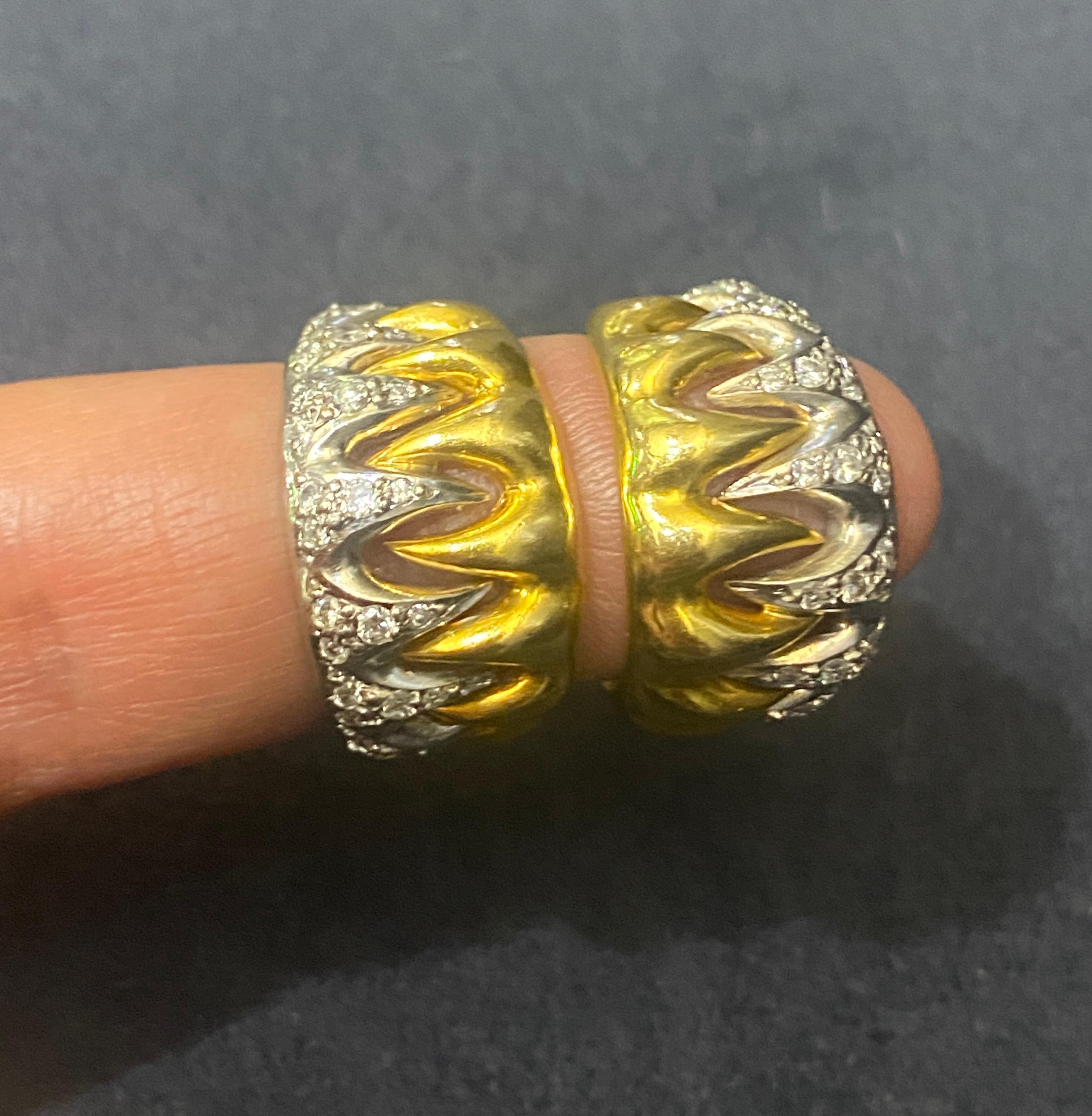 1980's 18k gold and diamond earrings In Good Condition In London, GB