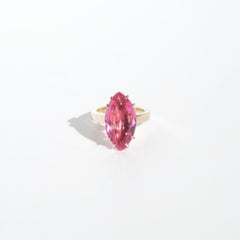 18 Karat Gold und Glas Steinring mit Stein von Max Hockum