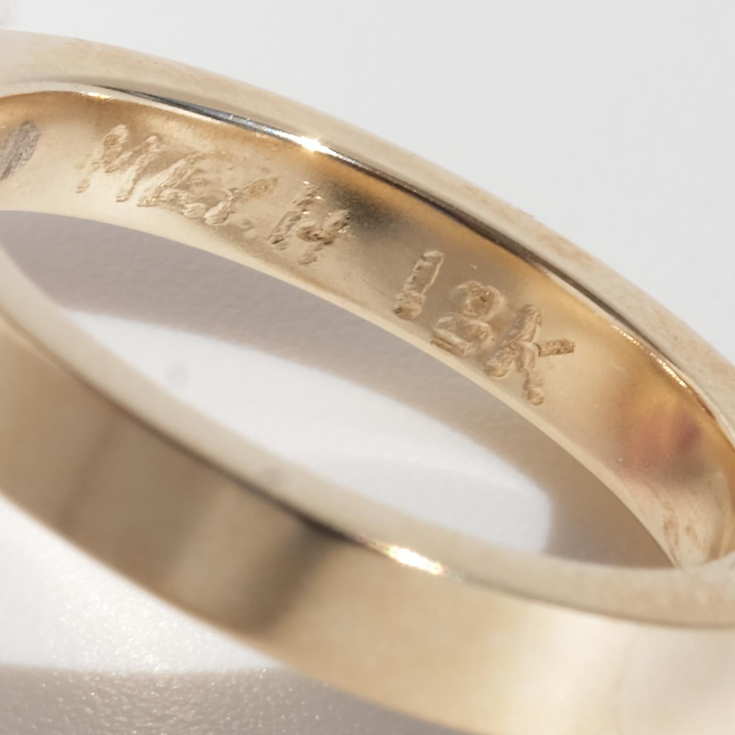 Anello in oro 18 carati e pietre di vetro di Max Hockum in vendita 5