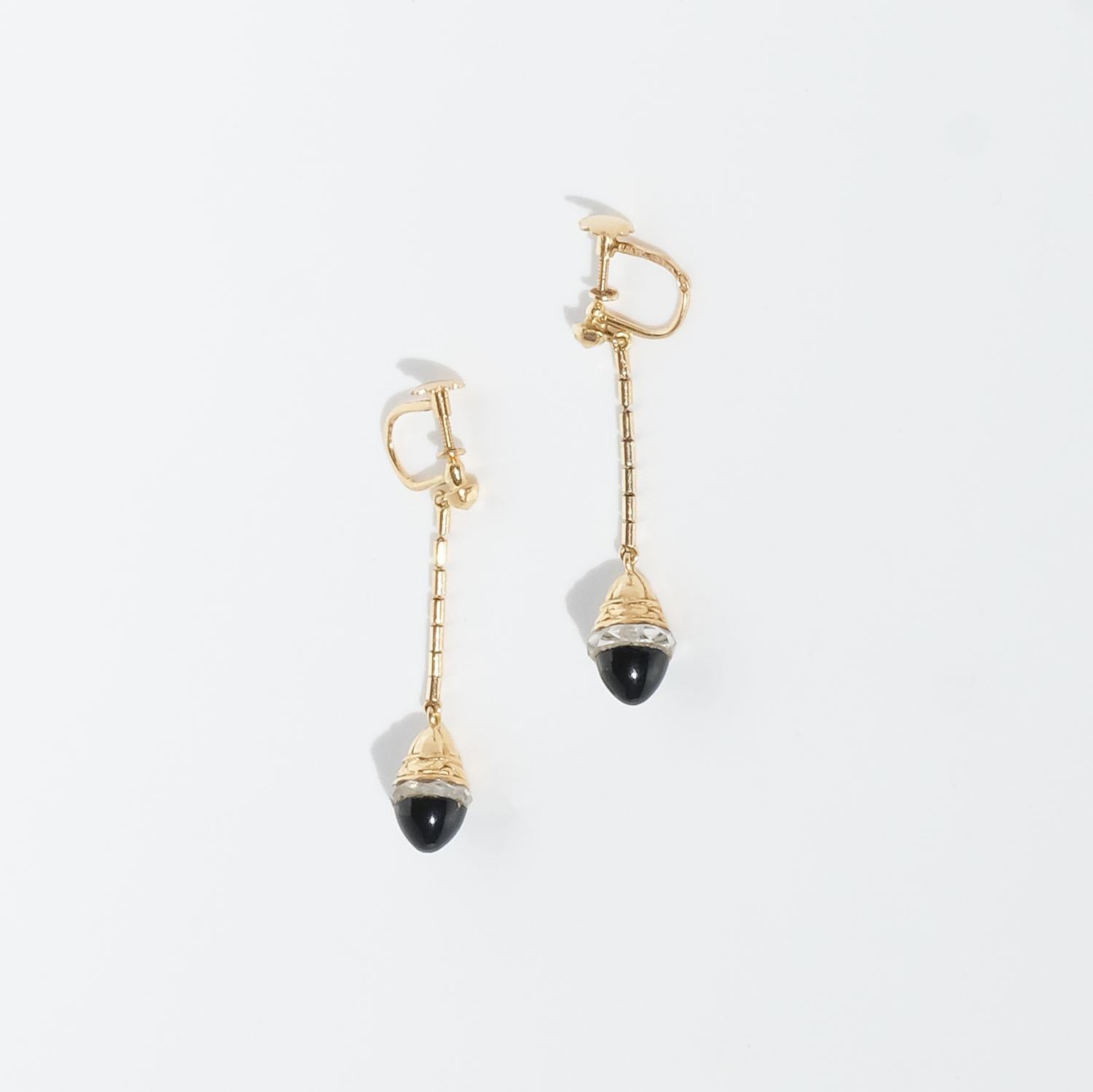 18k Gold and Onyx Earrings Made in the 1950s in Sweden For Sale 4