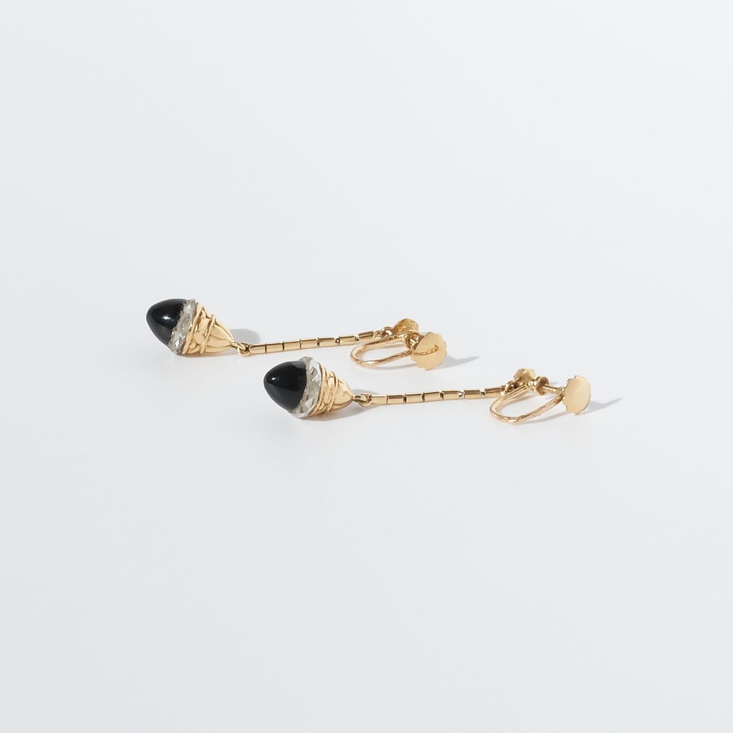 18k Gold and Onyx Earrings Made in the 1950s in Sweden For Sale 2