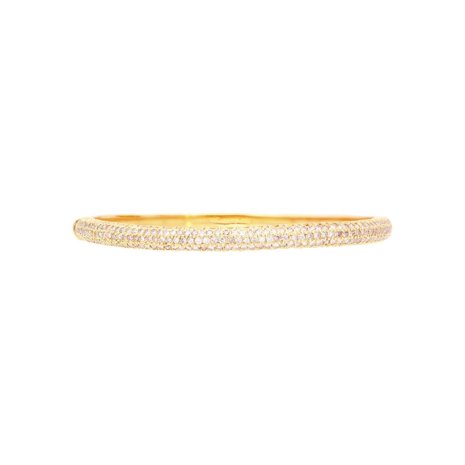 Taglio rotondo Bracciale con pavé di diamanti rosa rotondi e oro 18 carati in vendita