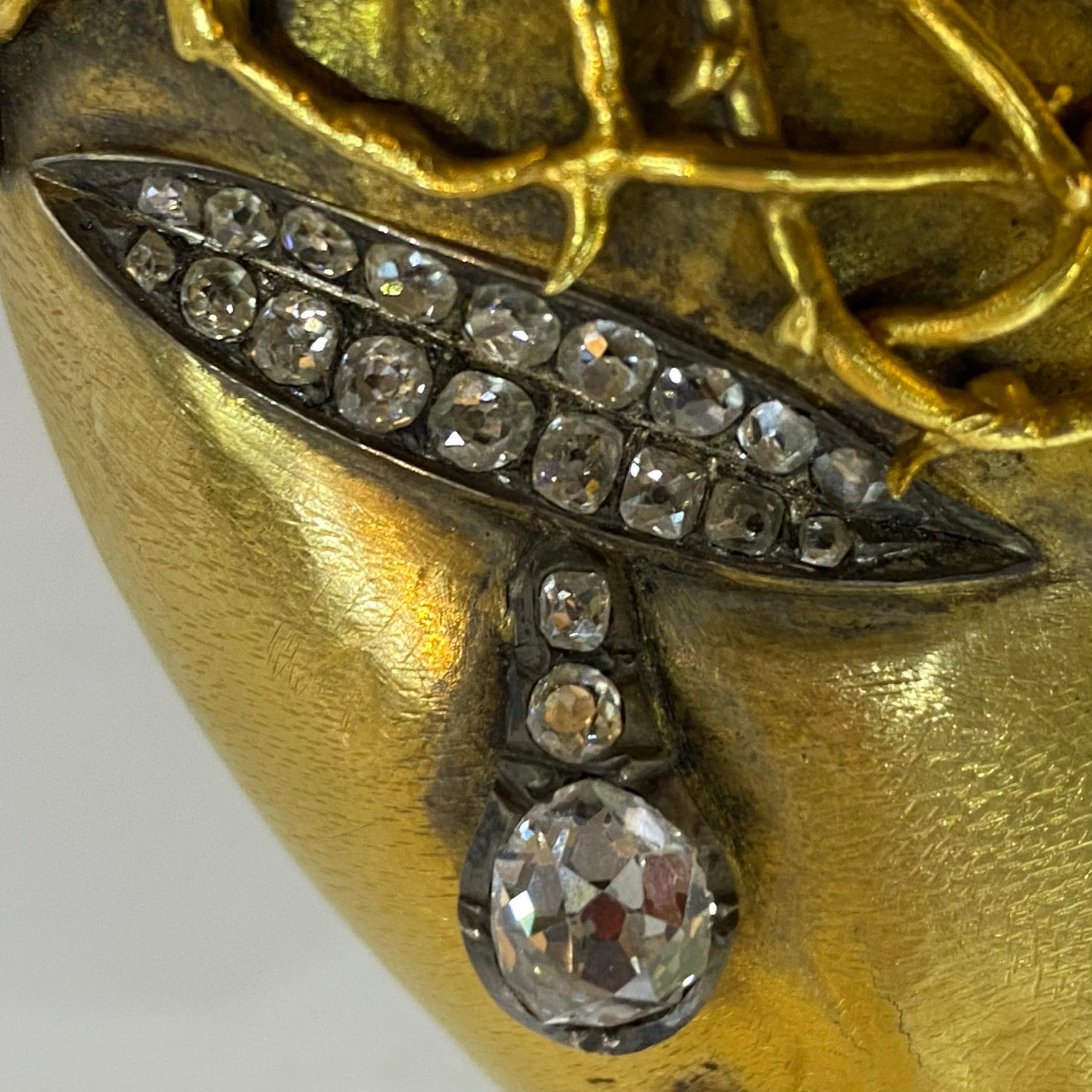 19th Century Gold Sacred Heart Necklace Pendant with Russian Diamonds