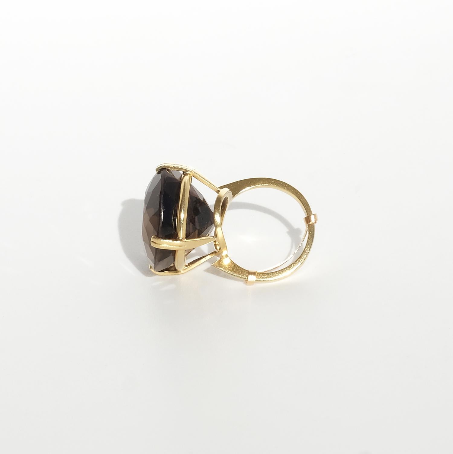 da uomo o donna Anello in oro 18 carati e quarzo fumé di H. Stern in vendita