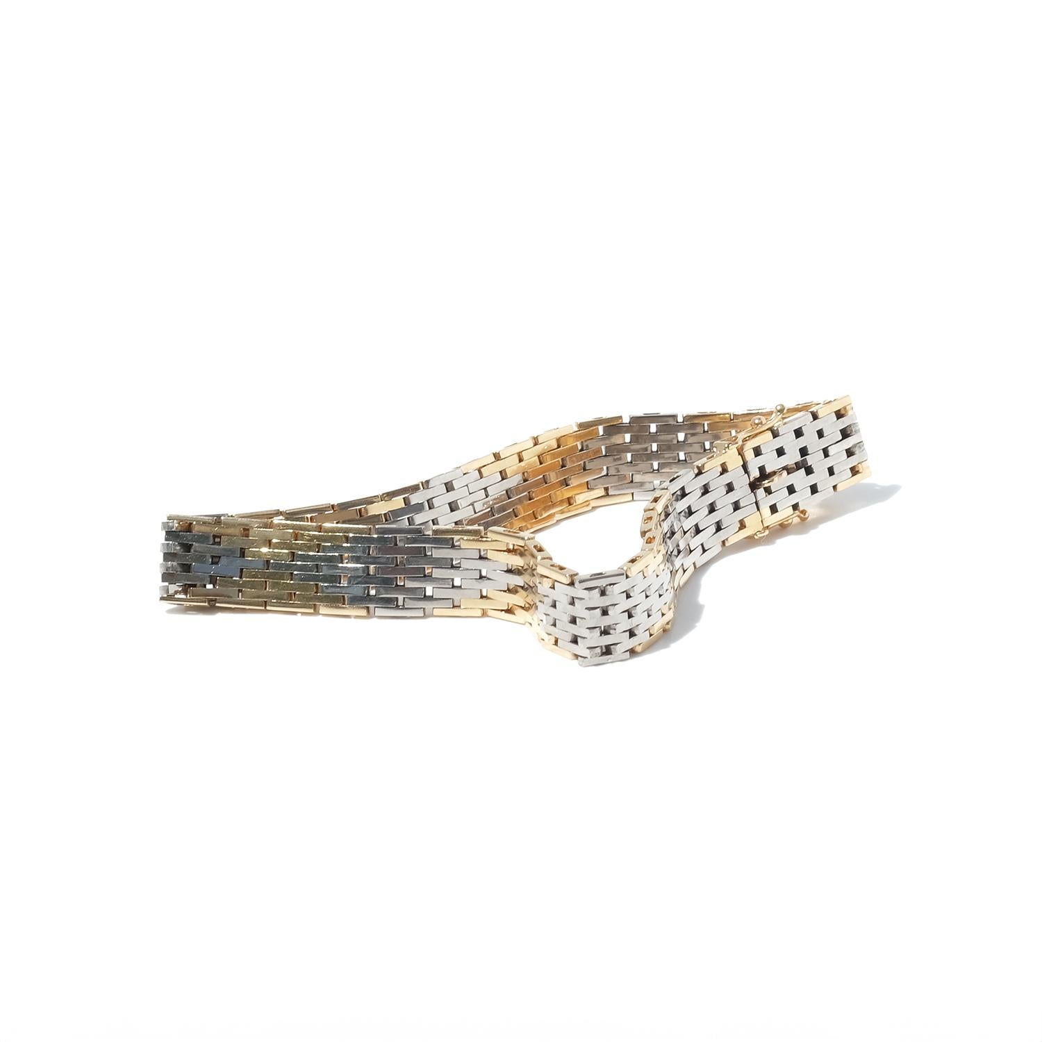 18K Gold and White Gold Brick Links Bracelet Made 1970 For Sale 1