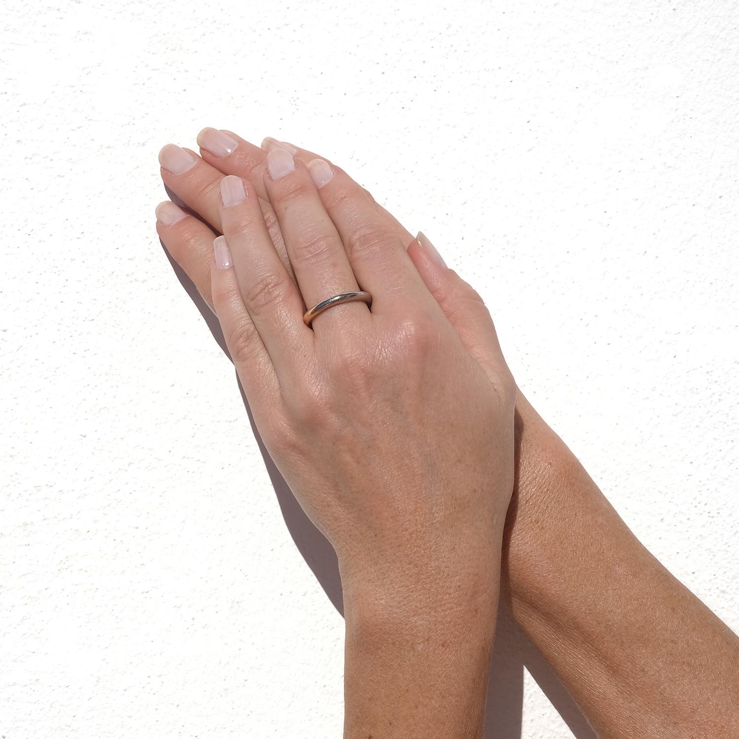 18K Gold and White Gold Ring by Etsuko Minowa Made 1999 For Sale 6
