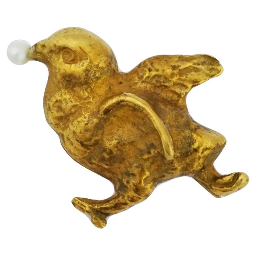 18K Gold Antique Pearl Baby Chicken Jewelry Brooch For Sale