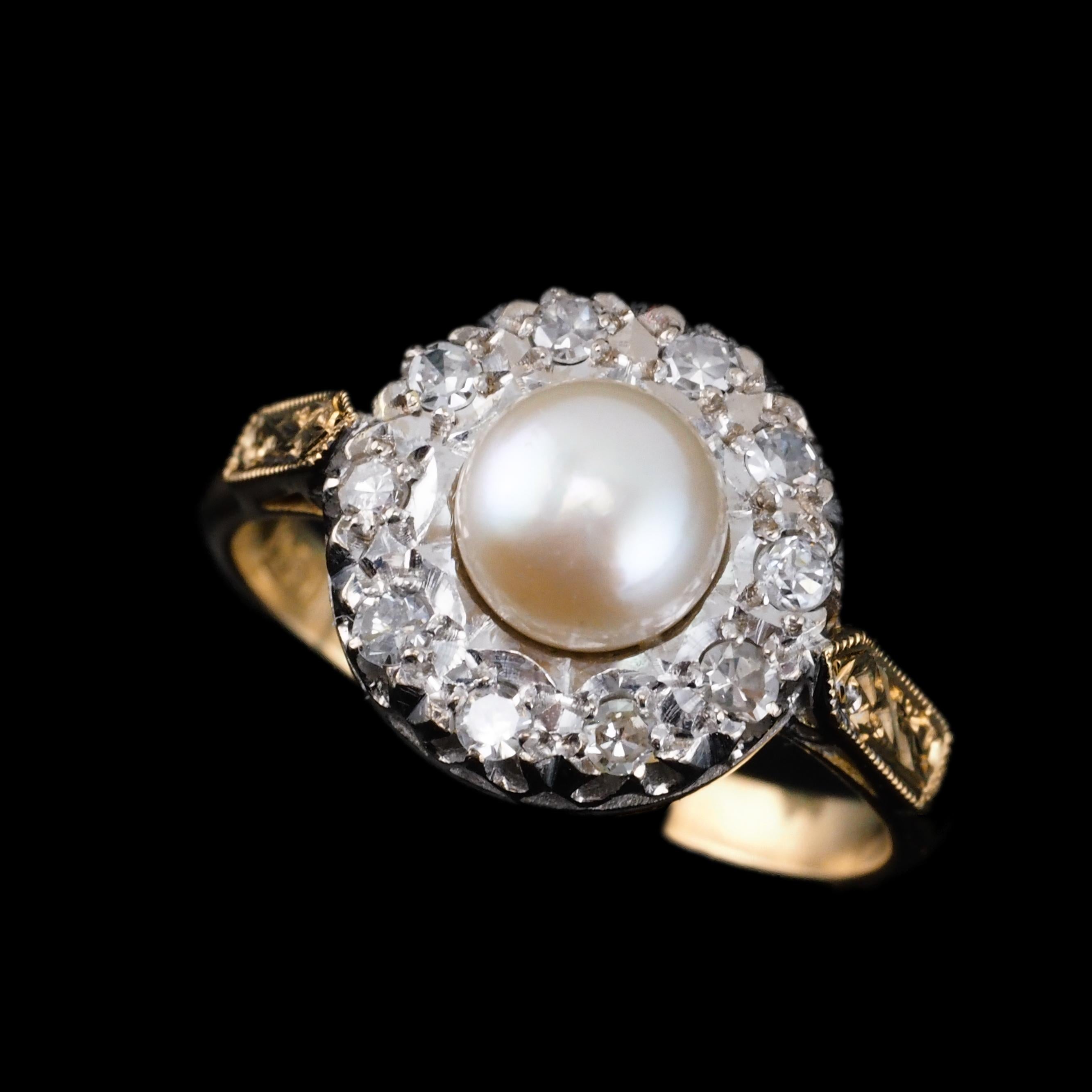 18K Gold Antique Pearl & Diamond Cluster Ring - c.1900s 5