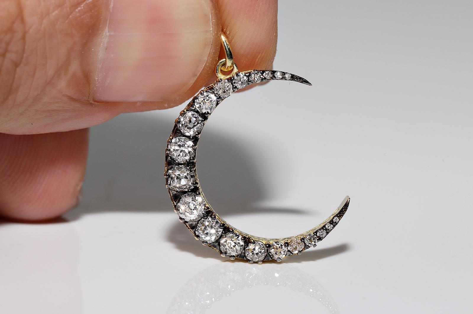 18k Gold  New Made Natural Old Cut Diamond Decorated Moon Pendant For Sale 13
