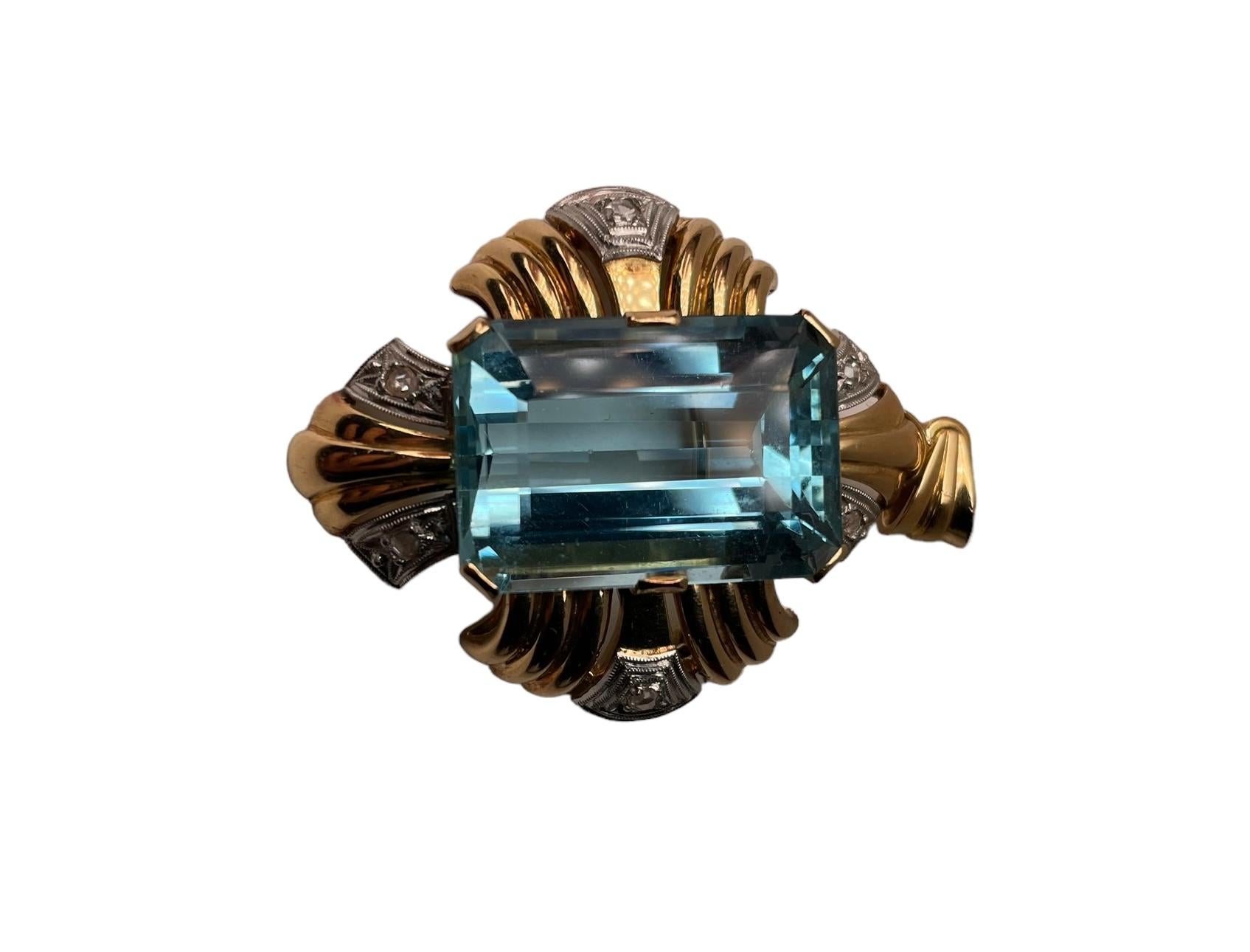 18K Gold Aquamarine And Diamonds Pendant/Brooch For Sale 7