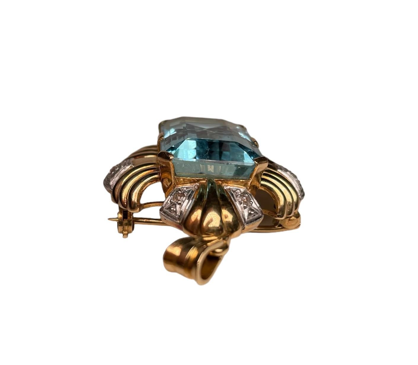 18K Gold Aquamarine And Diamonds Pendant/Brooch For Sale 9