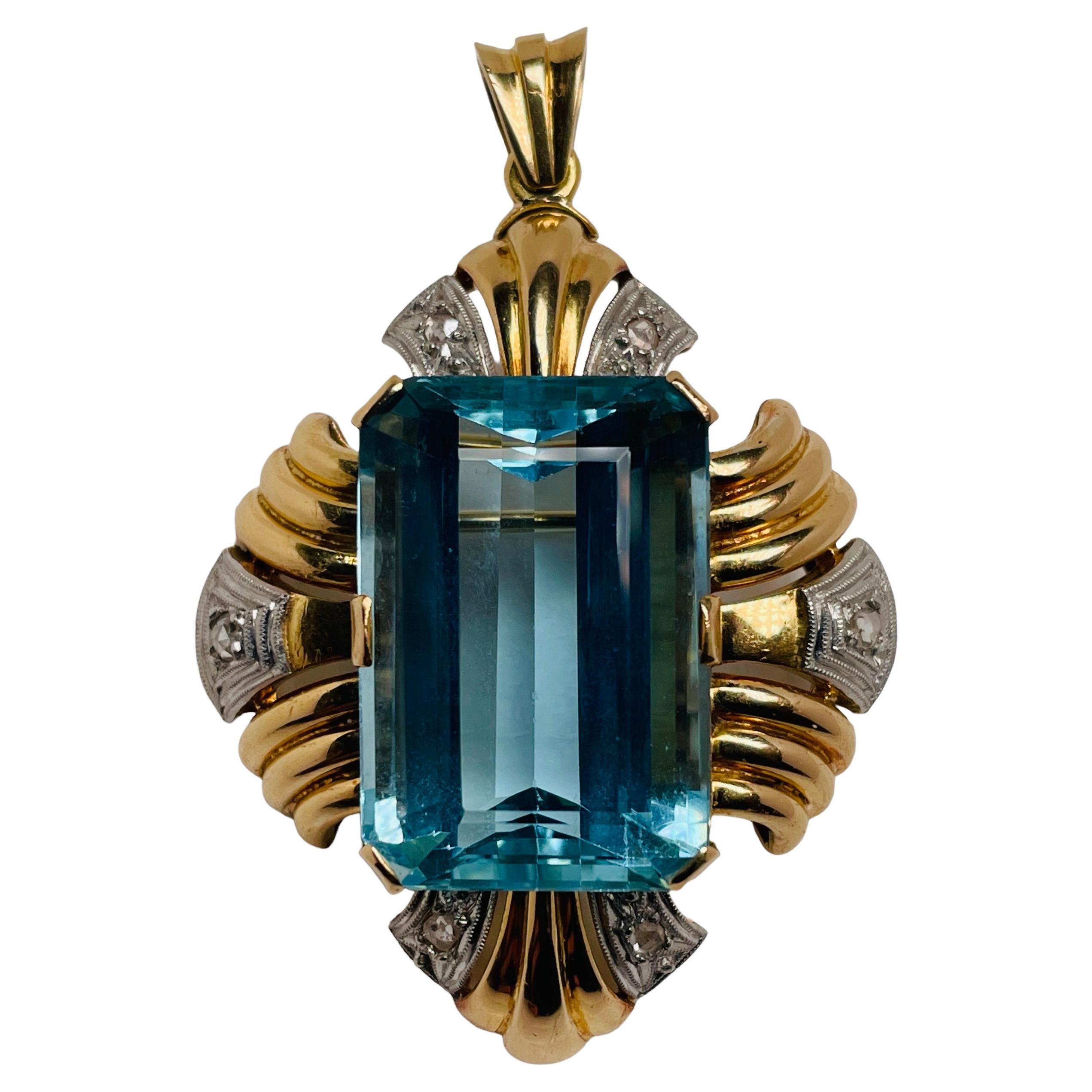 18K Gold Aquamarine And Diamonds Pendant/Brooch