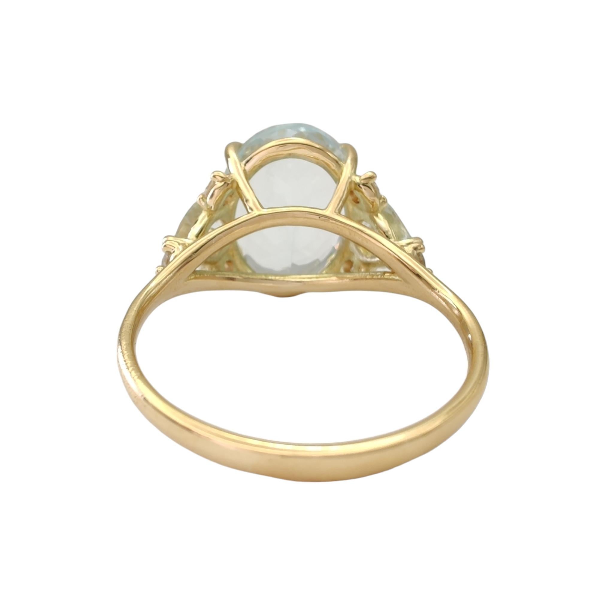 Bague aigue-marine en or 18K  Diamants pour les mariages, les fiançailles, les propositions de cadeaux  en vente 7