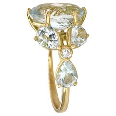 Bague de fiançailles en or jaune 18 carats avec aigue-marine de taille ovale de 3,47 carats et diamants
