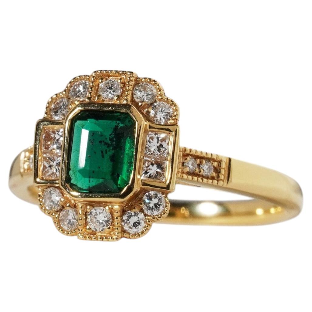 18k Gold Art Deco Colombian Emerald & Diamond Halo Ring Emerald Cut