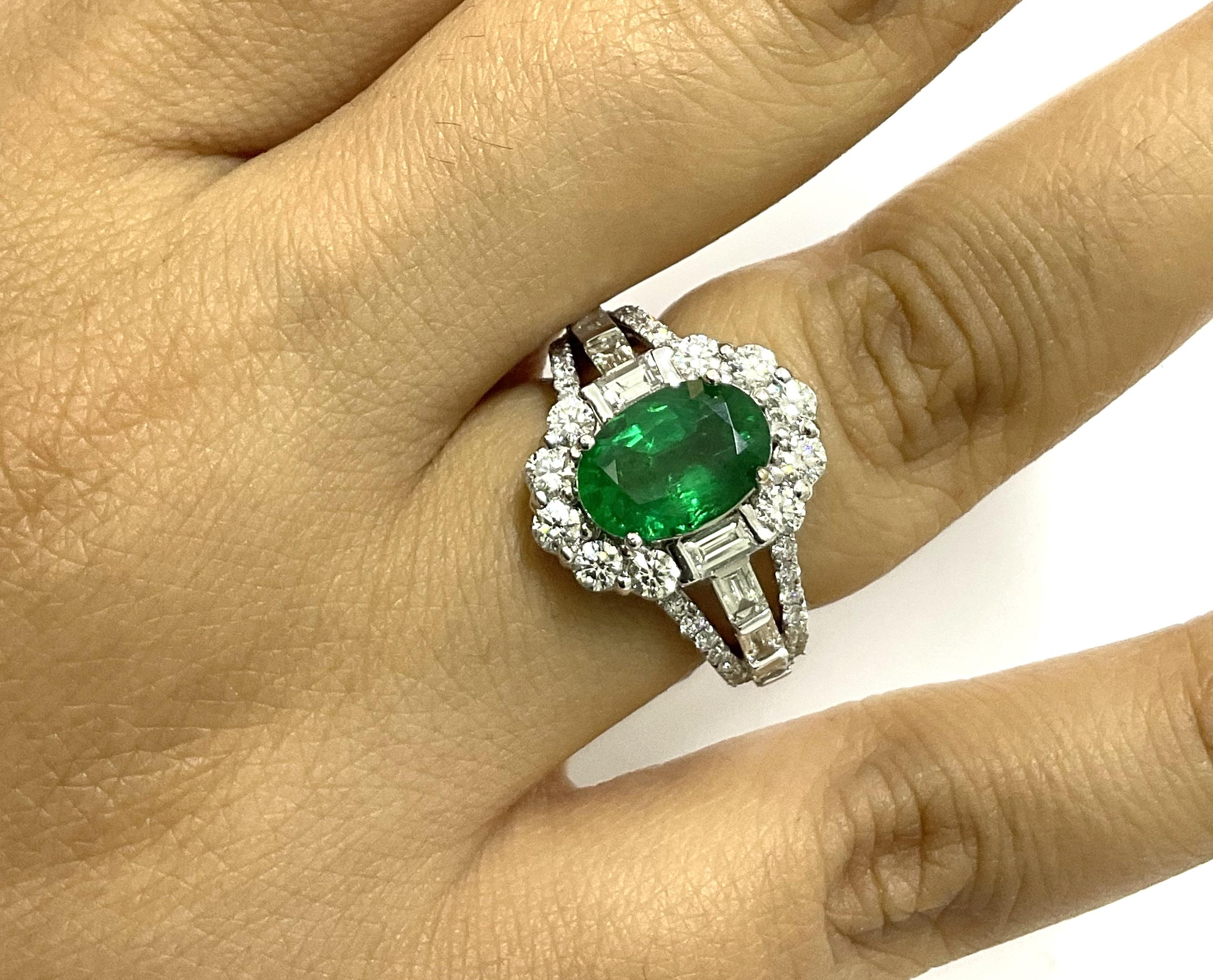 18k Gold Art Deco Zambian Emerald Cocktail Ring 2.05 cts with 1.49 ct Diamonds  For Sale 7