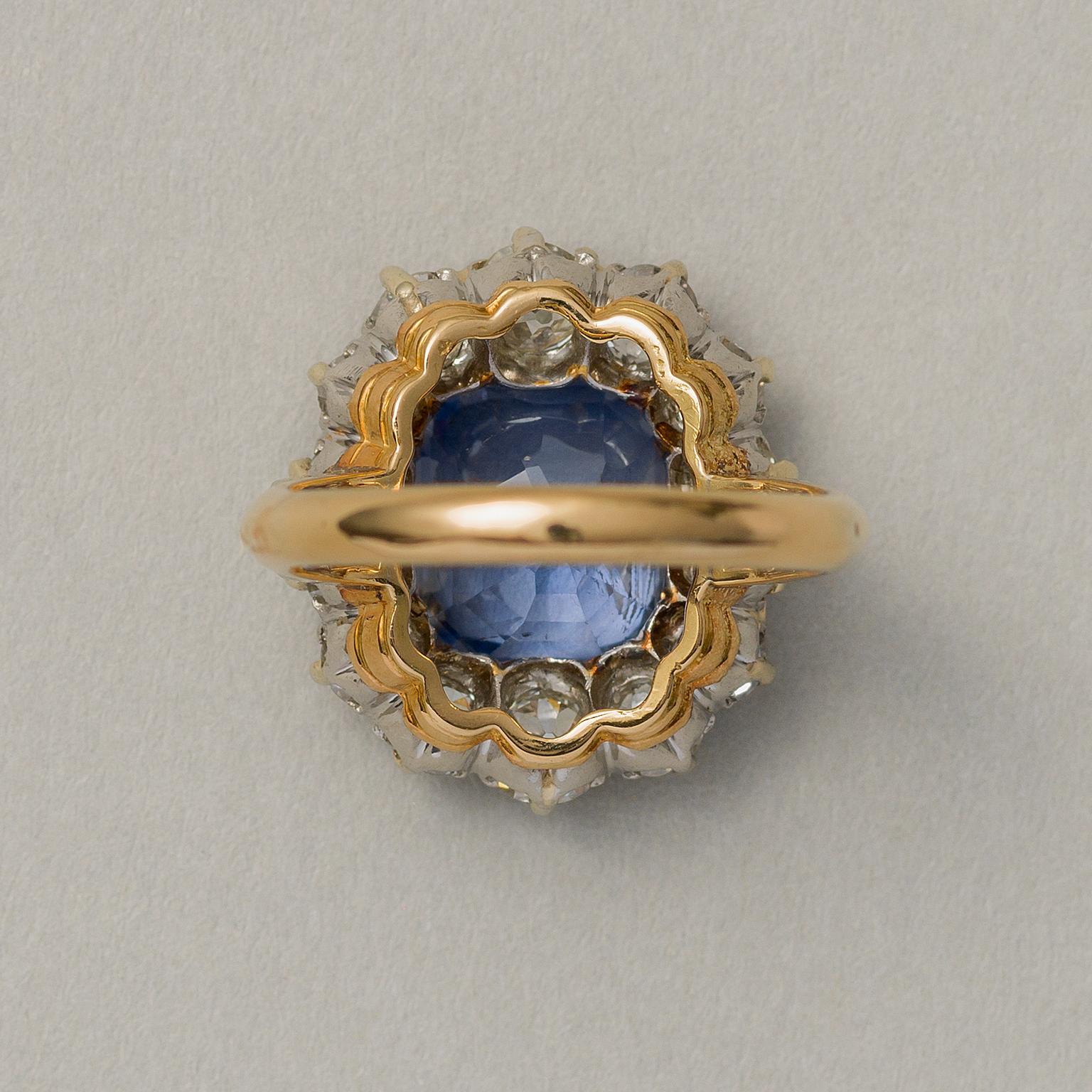 Jugendstilring aus 18 Karat Gold mit Saphiren und Diamanten im Zustand „Gut“ in Amsterdam, NL