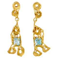 Vintage 18k Gold Artistic Aquamarine and Earrings