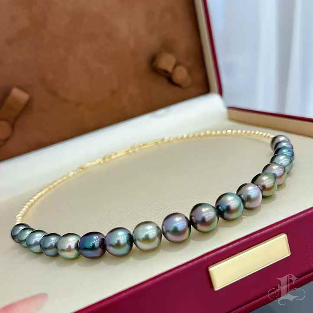 Collana con collare di perle di Tahiti multicolore Aurora con chiusura magnetica In condizioni Nuovo in vendita a New York, NY
