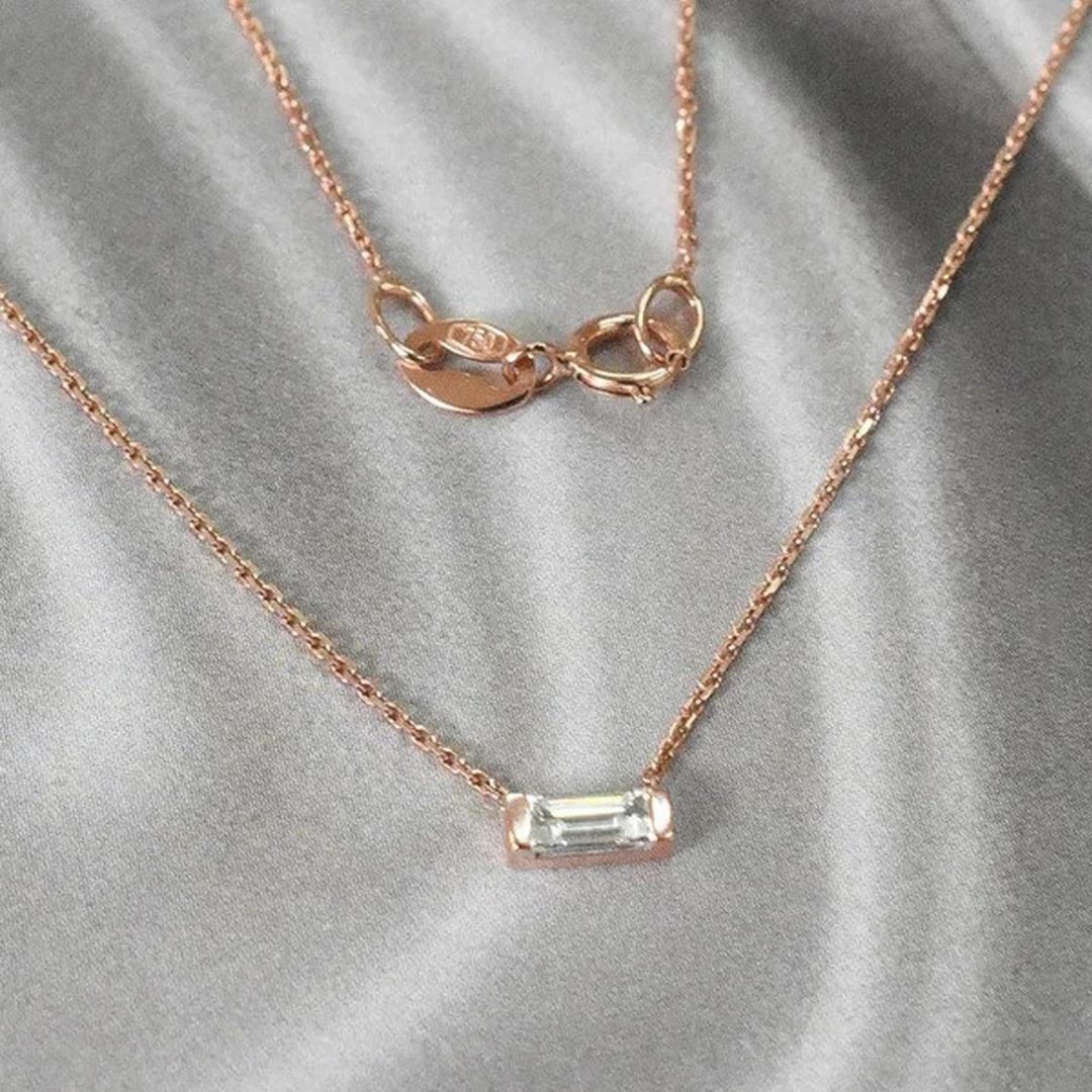 Women's or Men's 18k Gold Baguette Diamond Necklace Minimalist Diamond Necklace For Sale