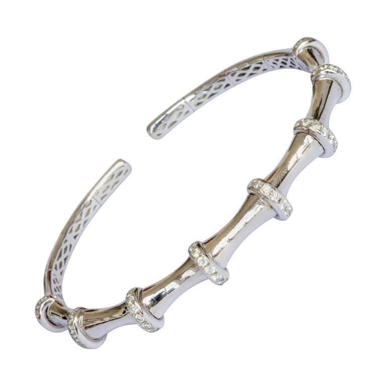 18k Gold Bamboo Bracelet with F VSI Color Diamonds For Sale at 1stDibs