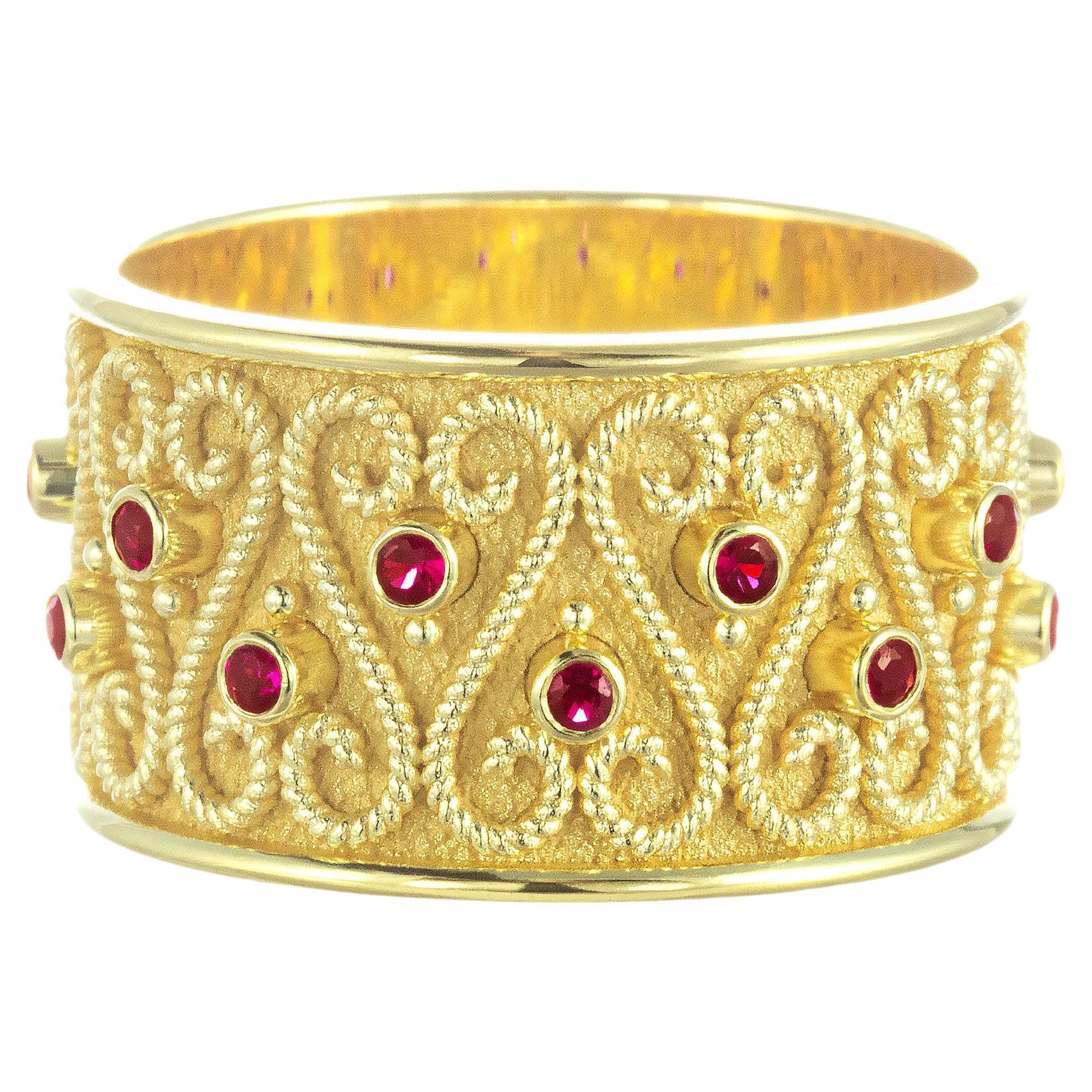 18K Gold Band Ring with Rubies For Sale
