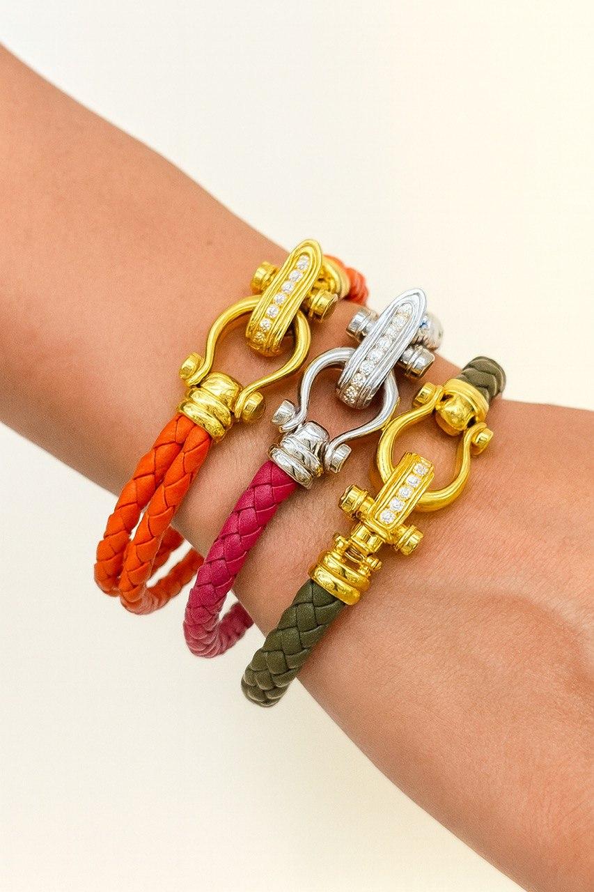 18k Gold Bangle Diamonds . in vendita 1