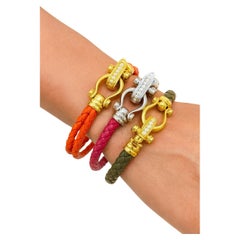 18k Gold Bangle Diamonds .