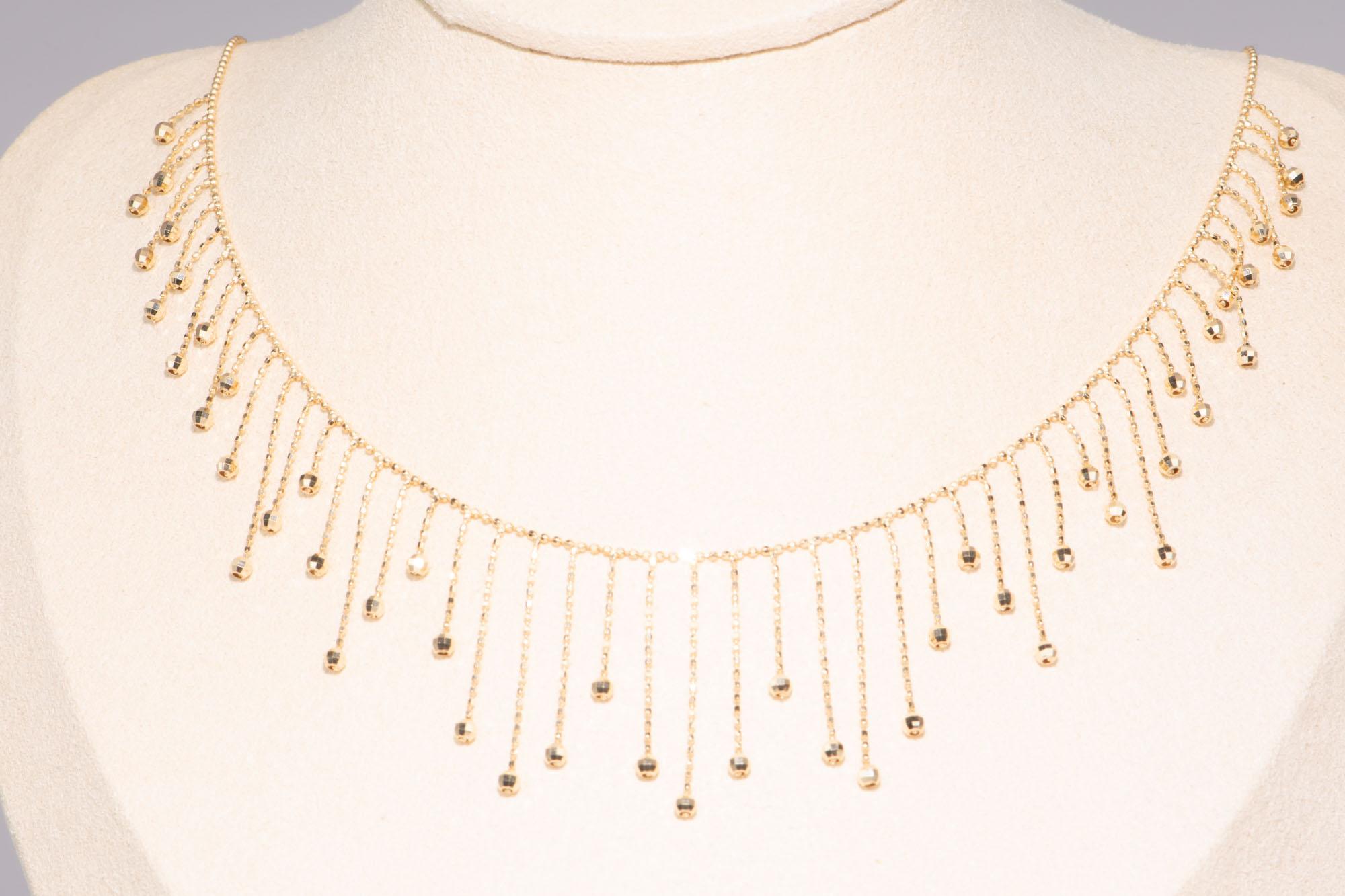 ♥ 18K Gold Beaded Lace Fringe Necklace 5.88g
♥ The necklace measures 17.5