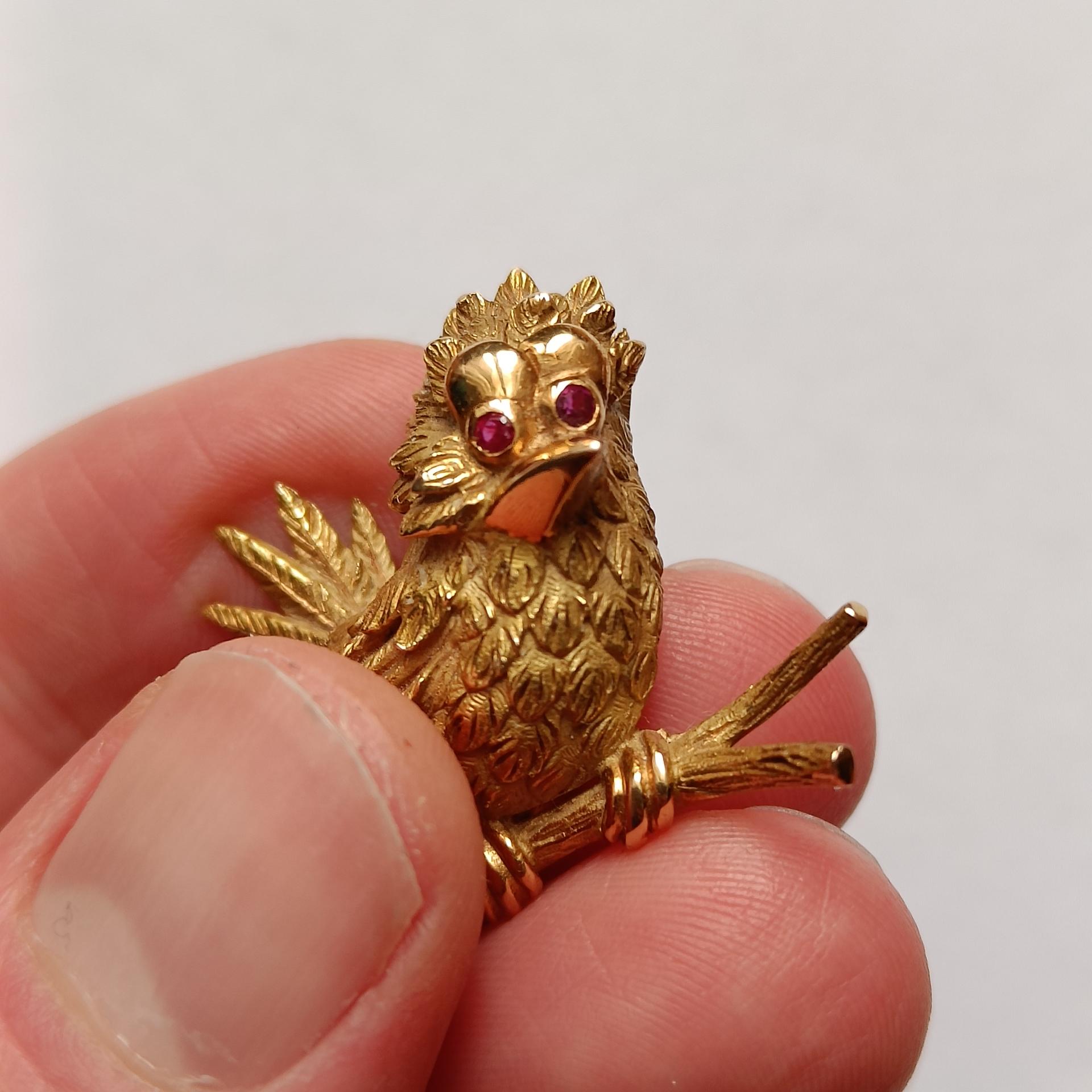 18k Gold Bird Brooch Pin - Vintage Animal Gold Brooch - Adolphe Chretien, France For Sale 1