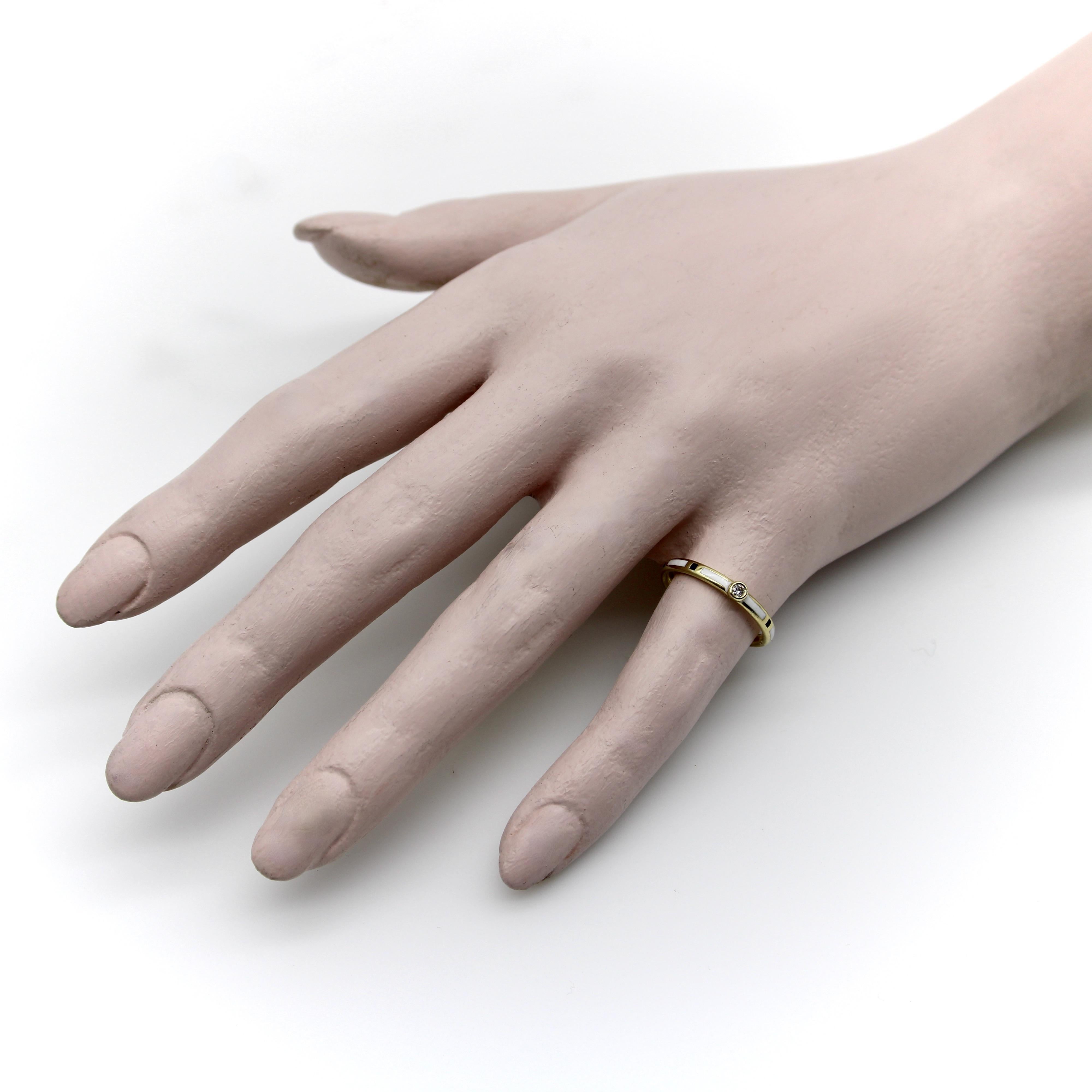 18K Gold Black and White Enameled Ring with Diamond Accent For Sale 3