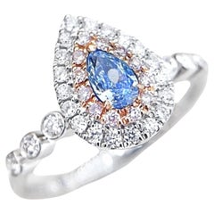 18K Gold Blue Diamond Ring with Diamonds