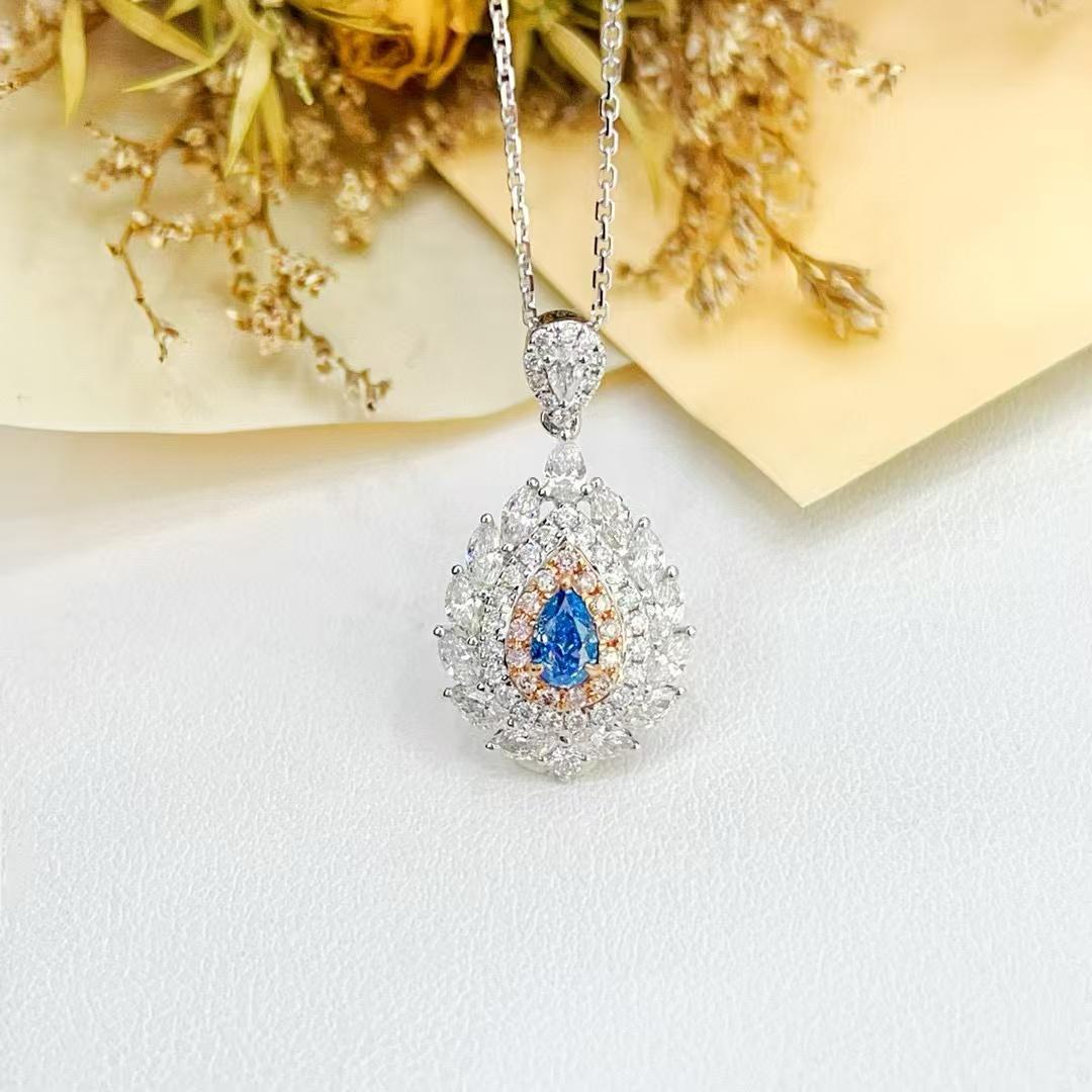 Pear Cut 18K Gold 0.32ct Pear-Cut Blue Diamond Necklace with Marquise-Cut & Pink Diamond For Sale