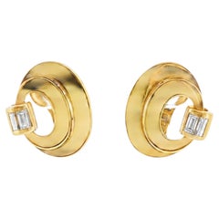 Boucles d'oreilles Bulgari en or 18 carats ornées de diamants elliptiques