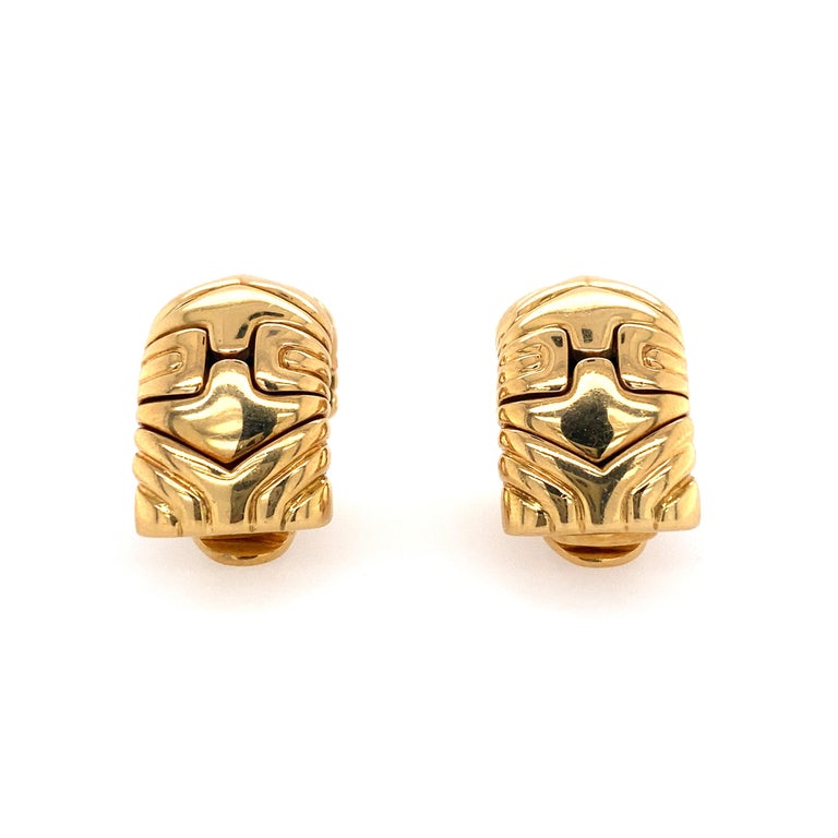 Bulgari 18k Gold Bulgari Parentesi Gold Hoop Earrings In Excellent Condition For Sale In New York, NY